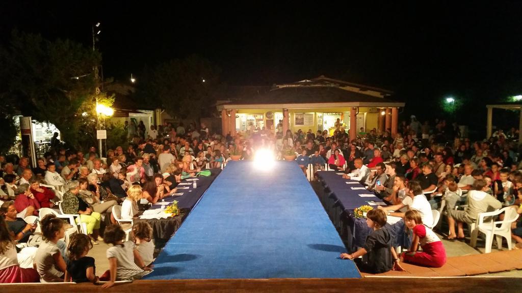 Le Esperidi Camping Ecoresort Marina Di Bibbona Dış mekan fotoğraf