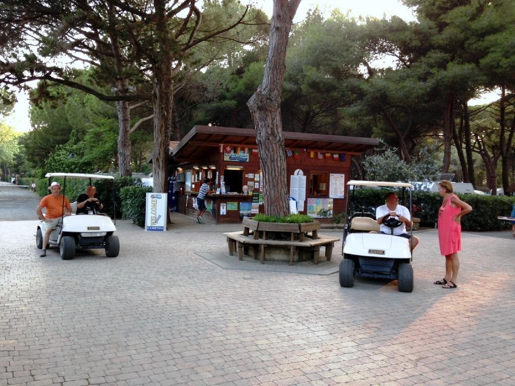 Le Esperidi Camping Ecoresort Marina Di Bibbona Dış mekan fotoğraf