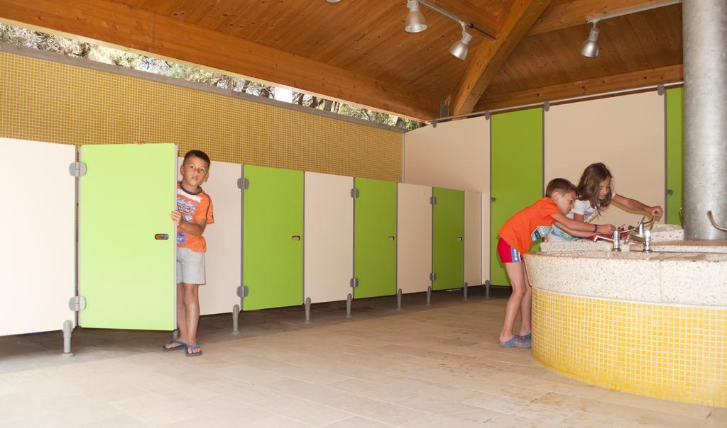 Le Esperidi Camping Ecoresort Marina Di Bibbona Dış mekan fotoğraf