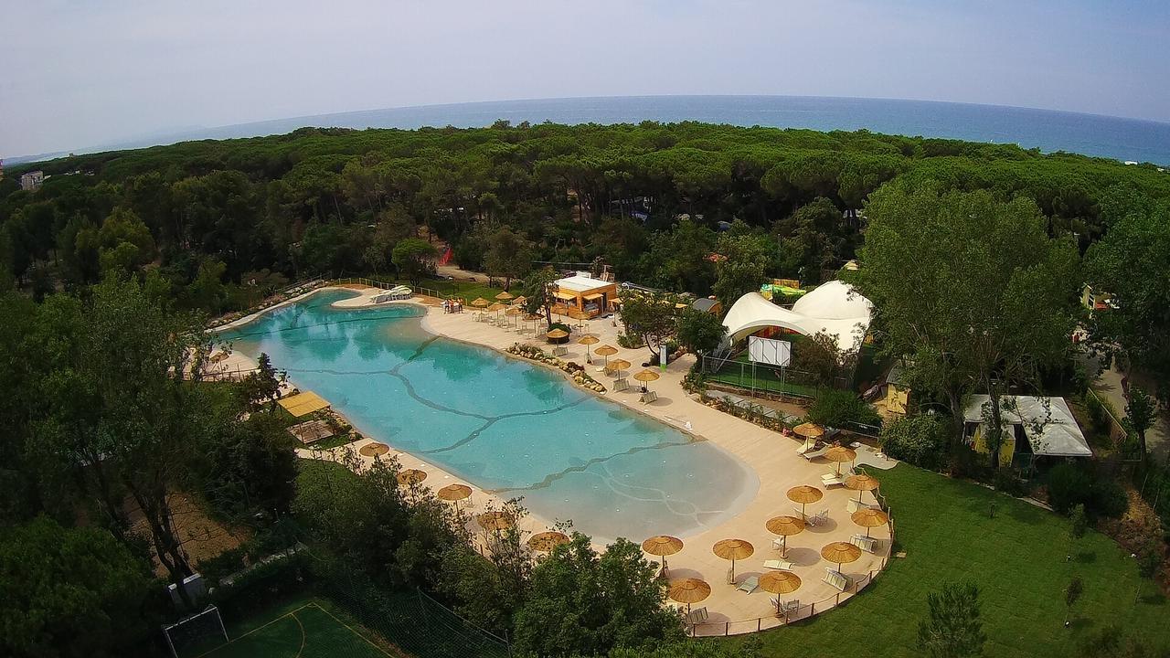 Le Esperidi Camping Ecoresort Marina Di Bibbona Dış mekan fotoğraf