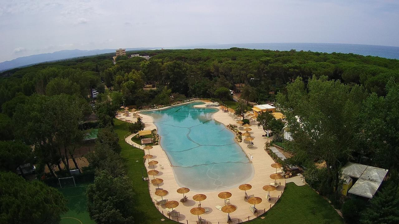 Le Esperidi Camping Ecoresort Marina Di Bibbona Dış mekan fotoğraf