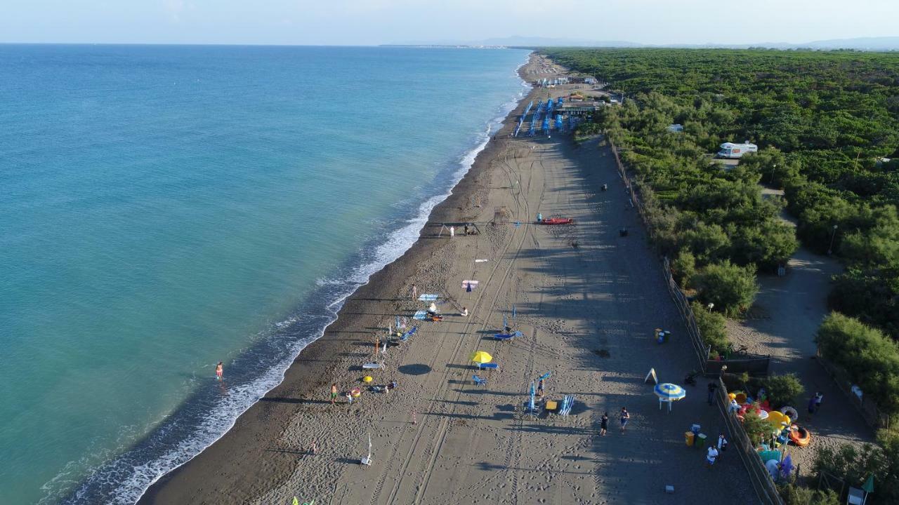 Le Esperidi Camping Ecoresort Marina Di Bibbona Dış mekan fotoğraf