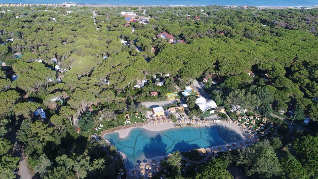 Le Esperidi Camping Ecoresort Marina Di Bibbona Dış mekan fotoğraf
