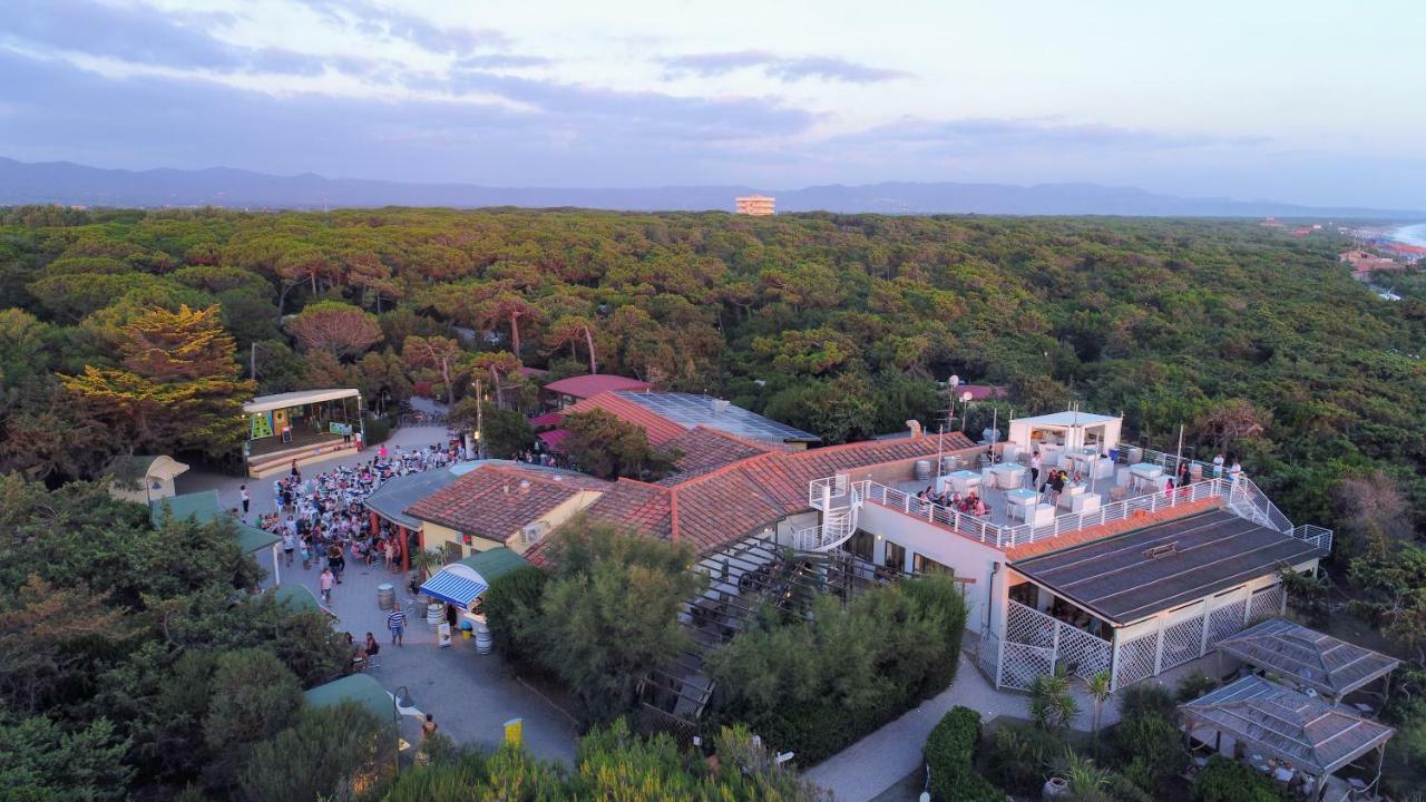 Le Esperidi Camping Ecoresort Marina Di Bibbona Dış mekan fotoğraf