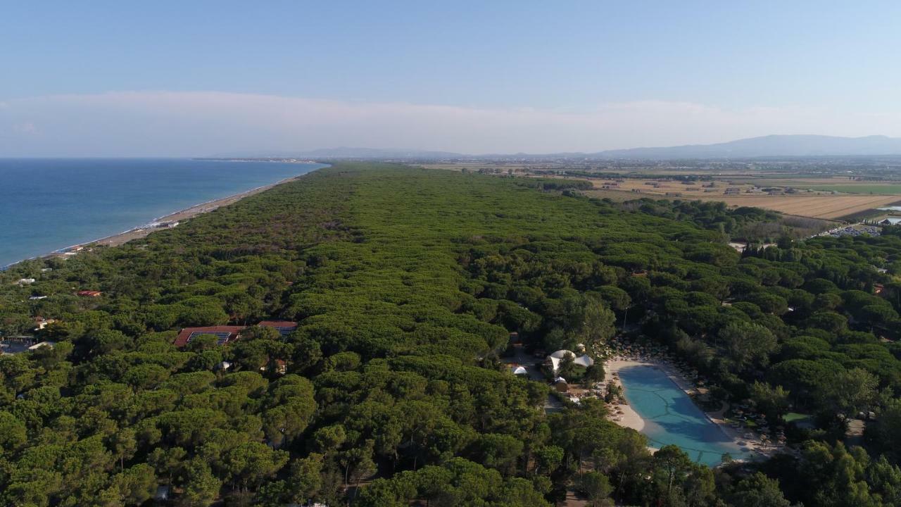 Le Esperidi Camping Ecoresort Marina Di Bibbona Dış mekan fotoğraf